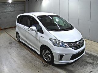 HONDA FREED HYBRID