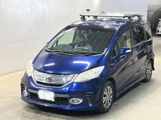 HONDA FREED HYBRID