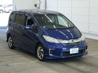 HONDA FREED HYBRID