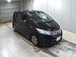 HONDA FREED HYBRID