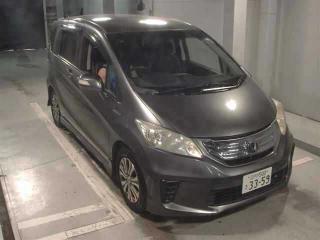 HONDA FREED HYBRID