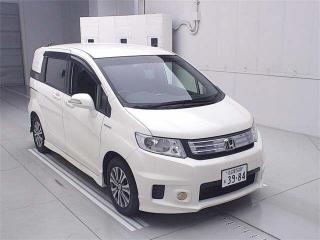 HONDA FREED SPIKE