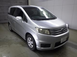 HONDA FREED SPIKE