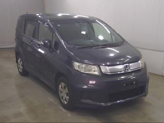 HONDA FREED SPIKE