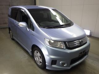 HONDA FREED SPIKE
