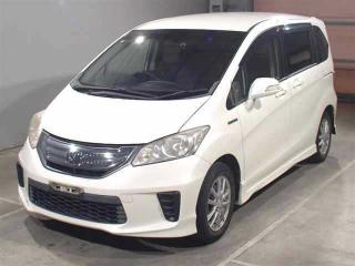 HONDA FREED HYBRID