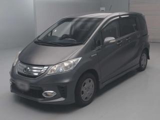 HONDA FREED HYBRID