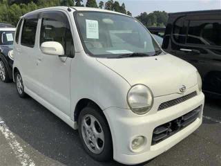 DAIHATSU MOVE LATTE