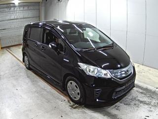 HONDA FREED HYBRID