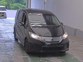 HONDA FREED HYBRID