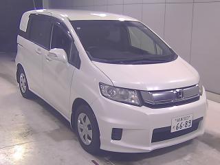 HONDA FREED SPIKE