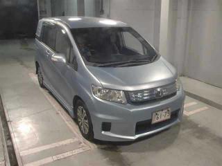 HONDA FREED SPIKE