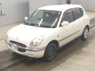 DAIHATSU STORIA