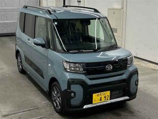 DAIHATSU TANTO FUN CROSS