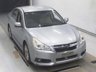 SUBARU LEGACY B4