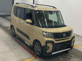 DAIHATSU TANTO FUN CROSS