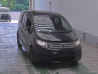 HONDA FREED SPIKE