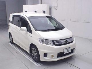 HONDA FREED SPIKE