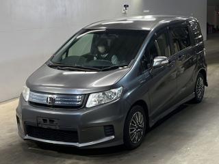 HONDA FREED SPIKE HYBRID
