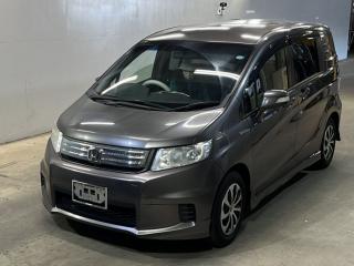 HONDA FREED SPIKE HYBRID