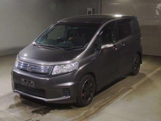 HONDA FREED SPIKE HYBRID