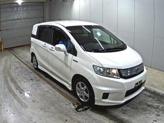HONDA FREED SPIKE HYBRID