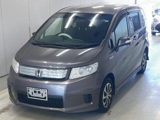 HONDA FREED SPIKE HYBRID