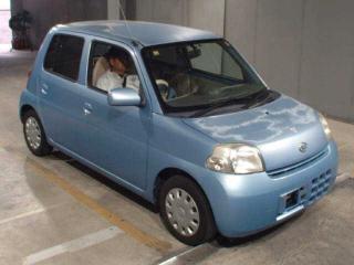 DAIHATSU ESSE