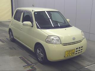 DAIHATSU ESSE