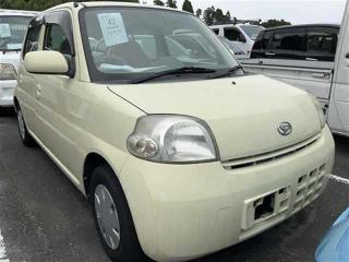 DAIHATSU ESSE
