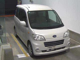 SUBARU LUCRA