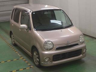 DAIHATSU MOVE LATTE