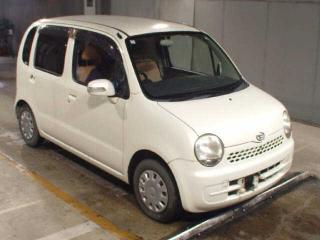 DAIHATSU MOVE LATTE