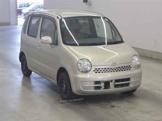 DAIHATSU MOVE LATTE