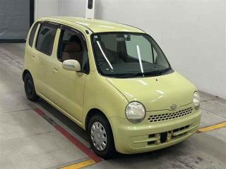 DAIHATSU MOVE LATTE