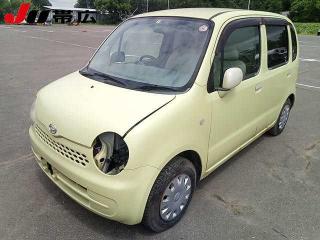 DAIHATSU MOVE LATTE