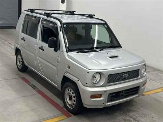 DAIHATSU NAKED