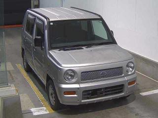 DAIHATSU NAKED