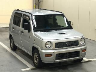 DAIHATSU NAKED