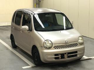 DAIHATSU MOVE LATTE