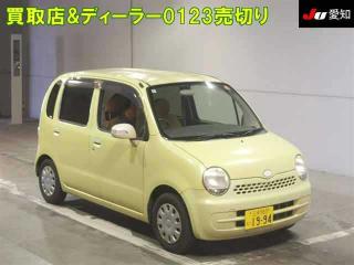 DAIHATSU MOVE LATTE