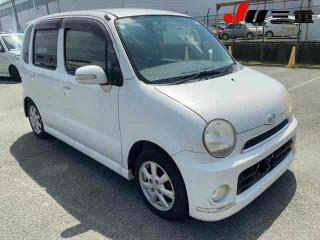 DAIHATSU MOVE LATTE