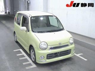 DAIHATSU MOVE LATTE