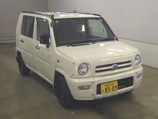 DAIHATSU NAKED
