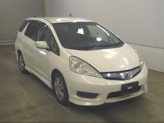 HONDA FIT SHUTTLE