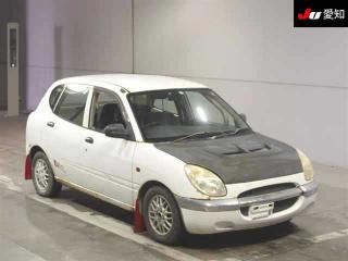 DAIHATSU STORIA