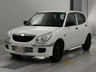 DAIHATSU STORIA
