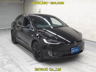 TESLA MODEL X