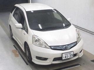 HONDA FIT SHUTTLE
