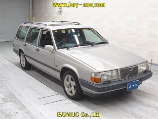 VOLVO 940 ESTATE